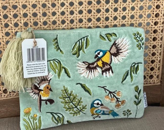 Embroidered Velvet Bird Purse – Mint Green Zip Wallet – Tassel Detail