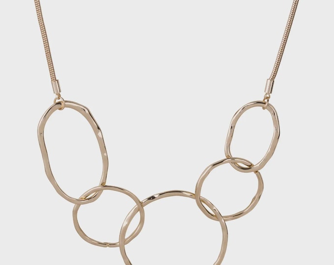 GEO Abstract Link Short Necklace – Modern & Sculptural