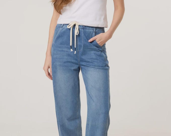 Elastic Waist Straight-Leg Denim Trousers