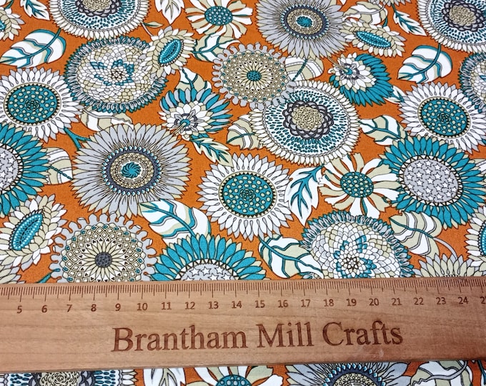Floral Print Fabric, 110cm width, 100% Cotton Poplin PER HALF METRE