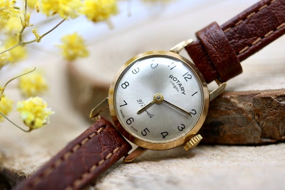 Orologio rotary da donna / Orologio in oro 9 carati / Regalo | Etsy Italia