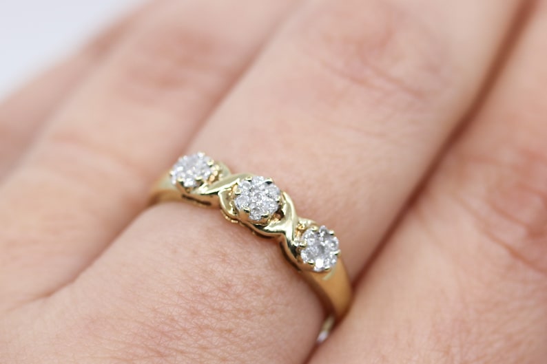 Lovely Pre-owned Triple Cluster Diamond Ring Dress Ring Engagement Ring Promise Ring Anniversary