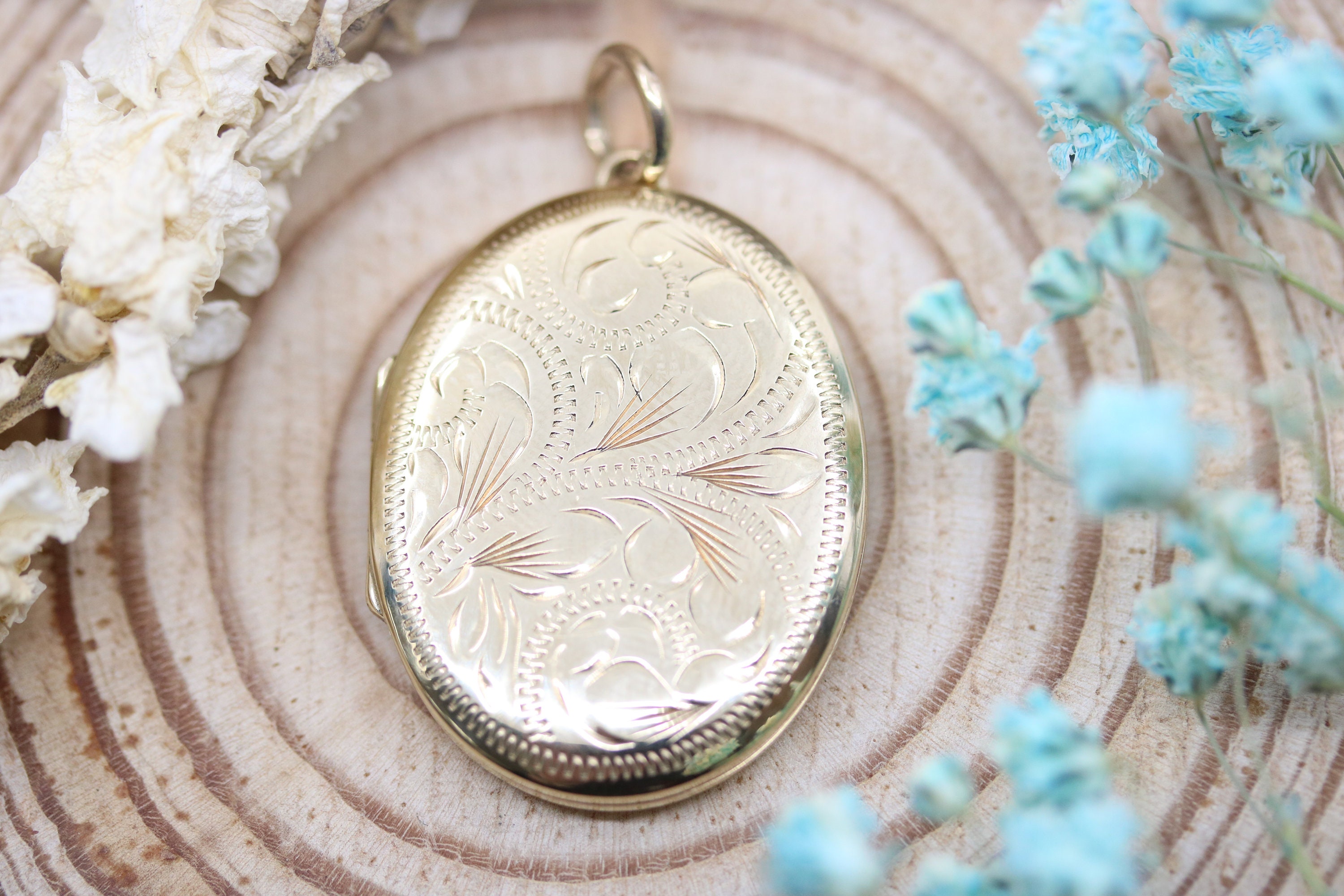 Engraved Locket Heavy Vintage Locket 9ct Gold Etsy