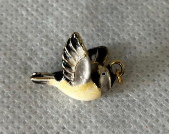 The Danbury Mint Vintage Singbird Charm Gold Plated Enamel