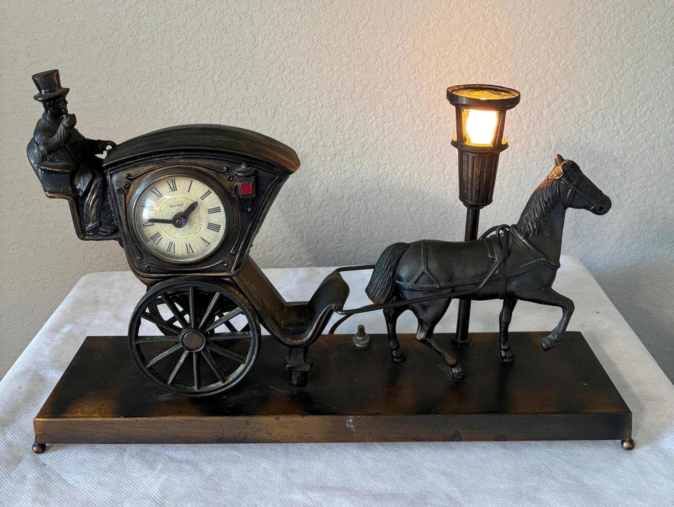 Clock Mid-century Horse/carriage/street Lamp United Metal