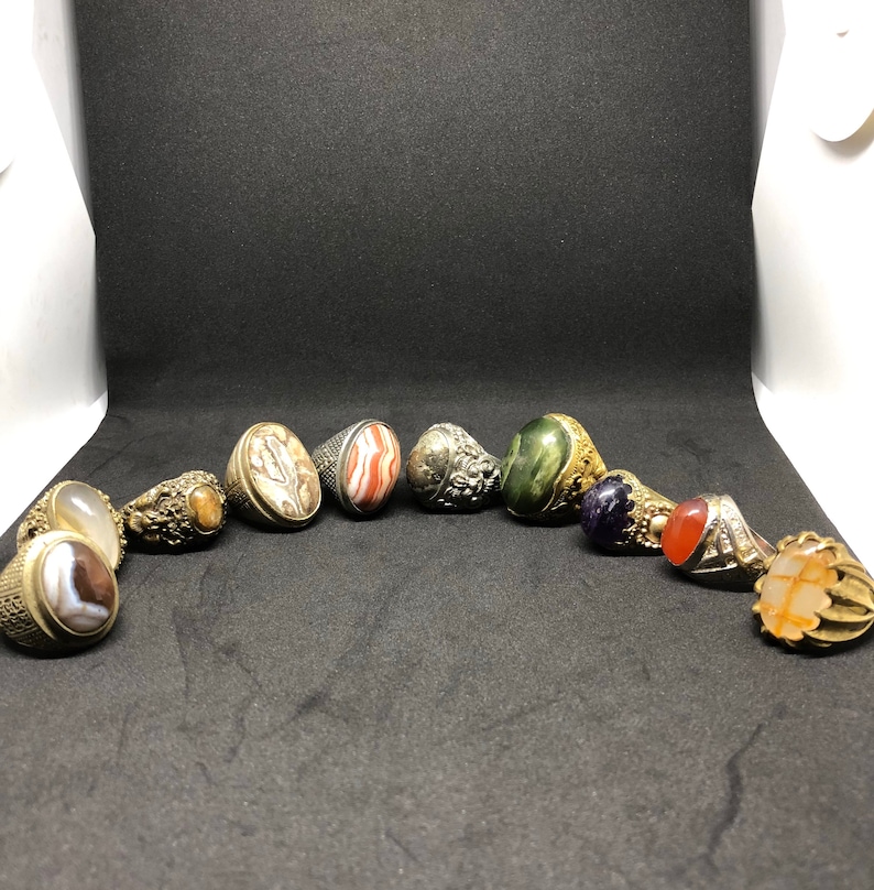 10 balinese style rings with natural gemstones