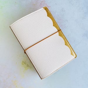 Handmade Textured Faux Leather Planner cover. Traveler’s notebook cover. Vegan leather planner cover. Ring planner cover. Planner cover. TN