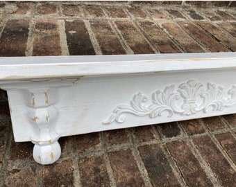 French Country Shelf / Primitive Shelf / Antique Style Shelf / Shabby Style Shelf / Bathroom Shelf / Farmhouse Decor