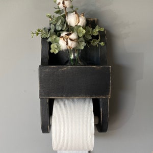 Toilet Tissue DIspenser / Rustic Bathroom Decor / Toilet Paper Holder / Farmhouse Decor