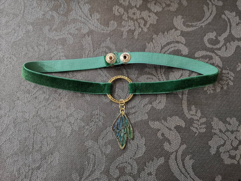 Fae Folk Choker - Green Velvet & Gold Charm Fairy Wing Necklace