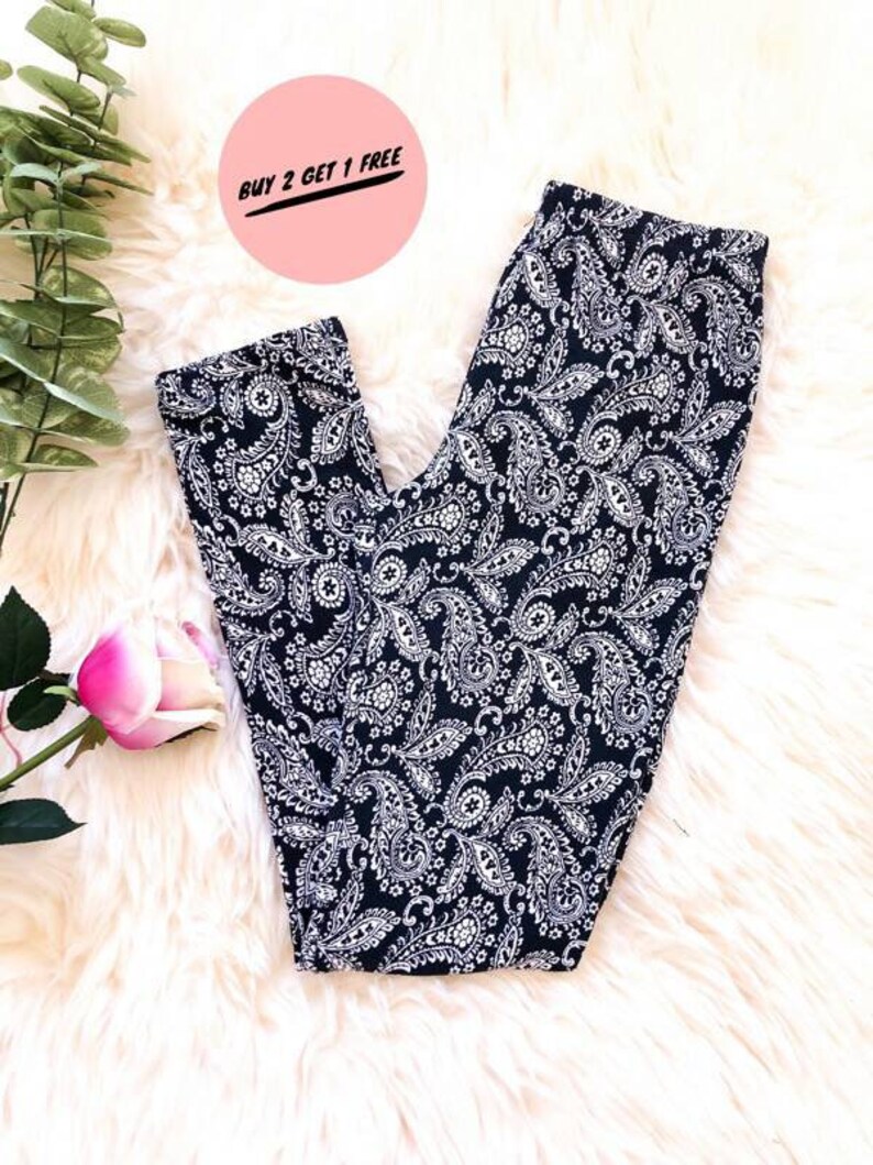 Leggings Buy 2 Get 1 Paisley Printed Yoga Leggings
