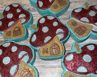 Mushroom House Bath Bomb