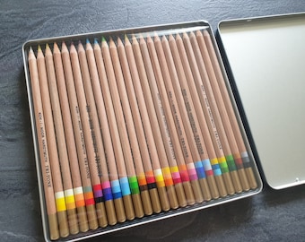 SET: 24x "Tri-Tone" multicoloured pencils, in a metal case, by KOH-I-NOOR