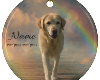 Adorno conmemorativo personalizado de Labrador Retriever amarillo con diseño premium de Puente Arcoíris, serie Compañero Eterno, recuerdo de mamá Labrador amarillo