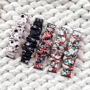 Floral Collection Apple Watch Scrunchie Band 38mm/40mm/41mm/42mm/44mm/45mm Size  | Scrunchie Haven