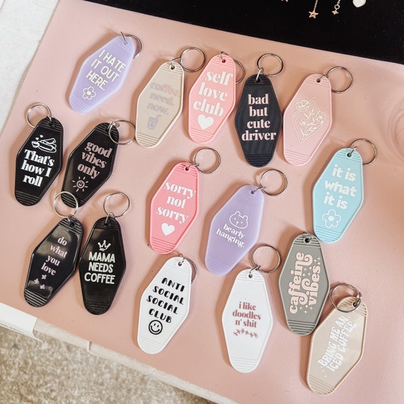 Custom printed motel keychain best sale