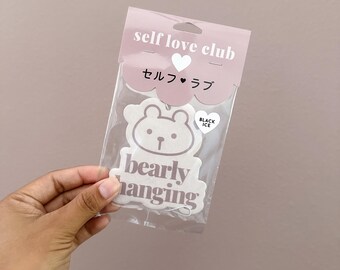 Bearly Hängande Svart Is Doftande Filt Luftfräschare för Bilar Exklusiv Design | Shop Haven Mae