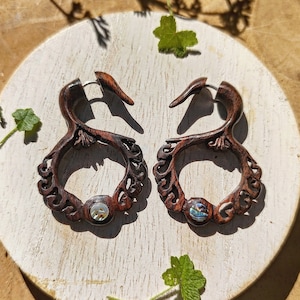 Holzohrringe, Tribal Ohrring, Hand geschnitzt