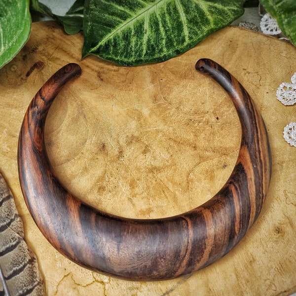 Wooden choker, Wood Necklace, Tribal Necklace