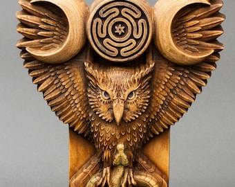 Hecate Owl Statue Wooden Hekate Bird of Goddess of Wisdom Tabletop Ash Wood Figurine