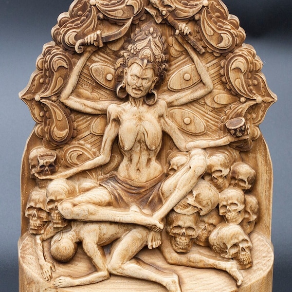 Chamunda Kali Sculpture Durga déesse hindoue en bois des guerriers Parvati Shivas épouse Incarnation Figurine de table en bois de frêne