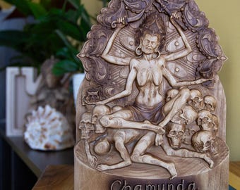 Chamunda Kali Wooden Statuette – Hand-Carved Hindu Goddess of Destruction & Power – Unique Altar Home Decor – Sacred Gift 7.9x6.3 in