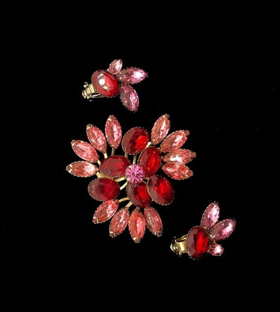 Vintage Pink and Red Spray Brooch and Clip Earrin… - image 4