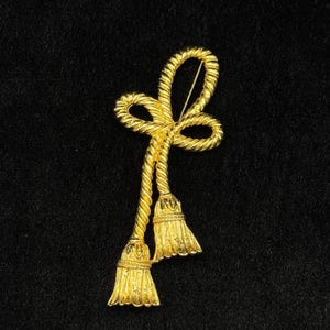 Givenchy Rope Pin - Etsy