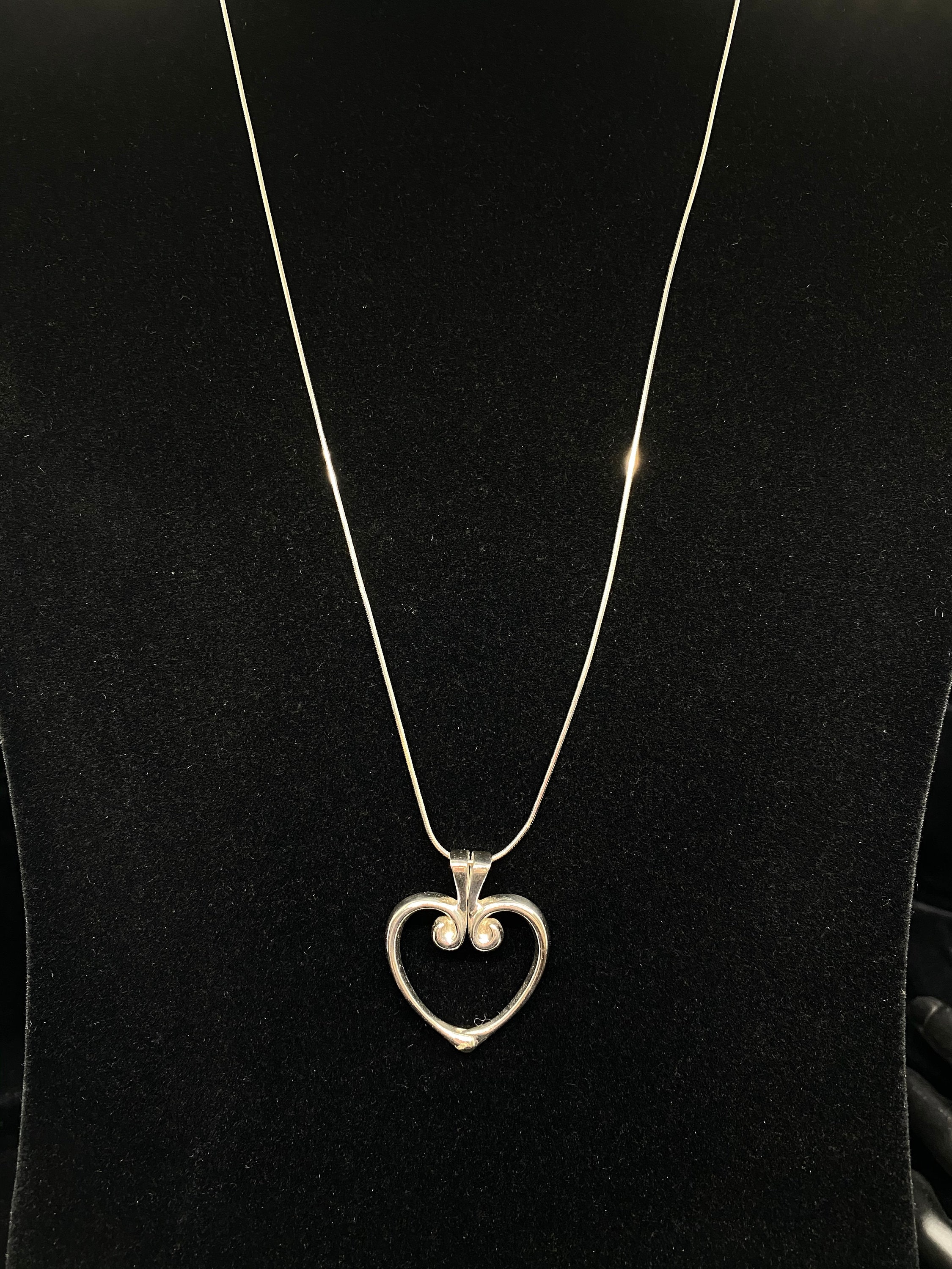 Collier Vintage En Argent Sterling 925 Avec Pendentif Double Coeur CZ - Longueur 18,25 Pouces