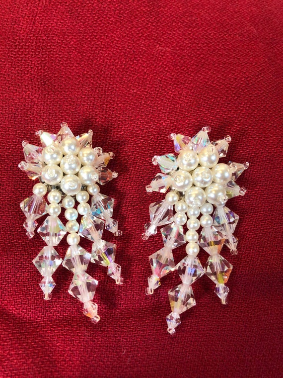 Vintage Crystal and Faux Pearl Earrings - image 5