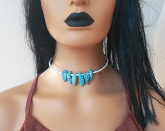 White beaded choker, turquoise shell choker, summer choker, dainty beaded choker, shell beaded necklace, boho choker, gift for wife