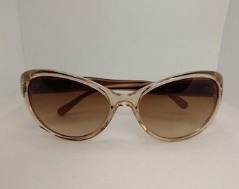 BCBG MAXAZRIA Regal Black Womens Cat Eye Gradient Sunglasses  display picture 3