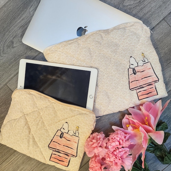 Laptop/Tablet Protective Sleeve  | Snoopy and Woodstock Red Dog House Bag with Quilting | Handmade Zipper Electronics Pouch in 100% Cotton