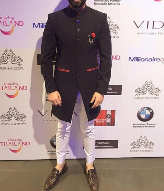 Jodhpuri Suit - Buy Latest Designer Jodhpuri Suit for men's wear Online -  Utsav Fashion