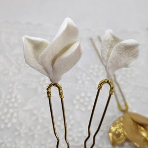 Manon hairpin, white or gold. image 7