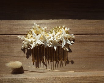Peigne fleurs séchées mariage "Jasmine", fleurs de porcelaine blanche, accessoire coiffure mariage, or et blanc
