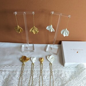 Manon hairpin, white or gold. image 8