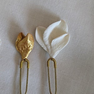 Manon hairpin, white or gold. image 4