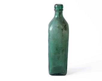Antique Walker’s Kilmarnock Whisky Bottle Green Glass Pre Johnnie Walker 1900