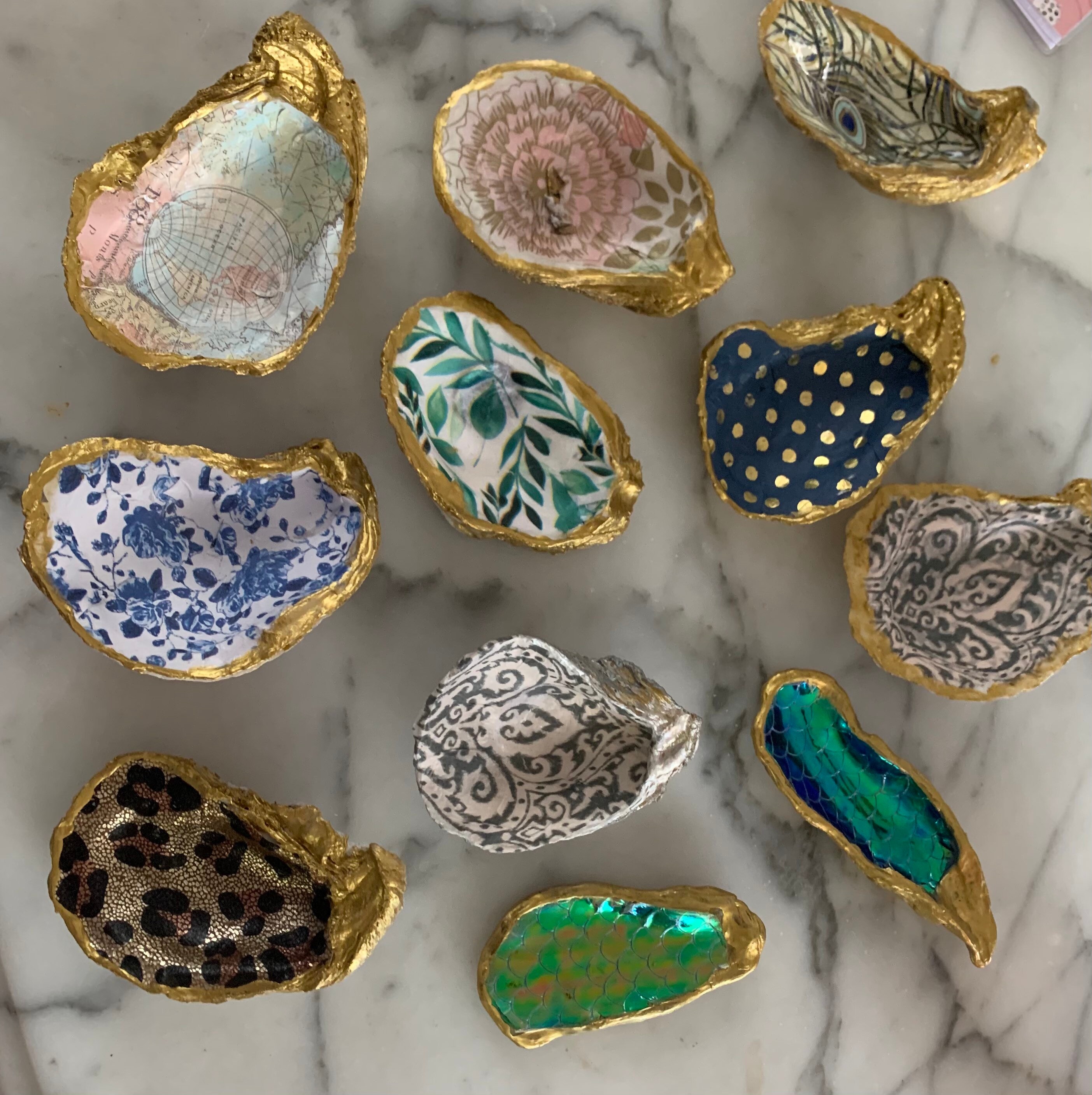 Custom Oyster Design Blue and White Flower Etsy