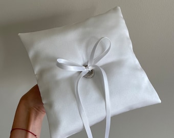 White Silk Wedding Ring Pillow/ Ring Bearer Pillow/ 7" x 7"/ Wedding Decor/ Minimal Ivory Cushion/ Bridal Decor/ Luxury/ Elegant