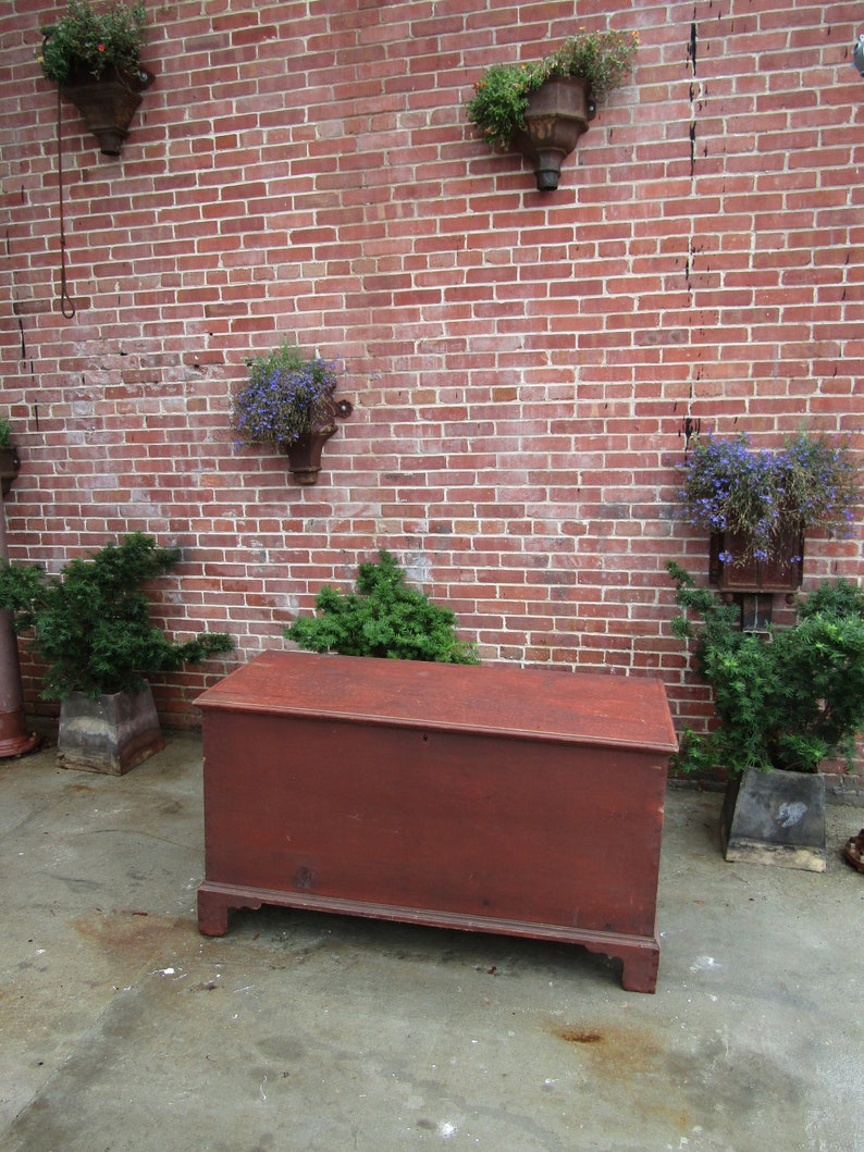 19th c Red paint decorated Pennsylvania blanket chest image 8