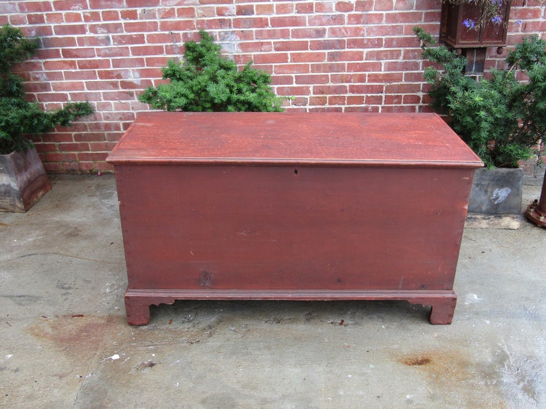 19th c Red paint decorated Pennsylvania blanket chest image 7