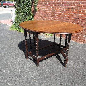 Antique Oak Table, Barley Twist Drop Leaf Gateleg Table, Scotland 1920 image 4