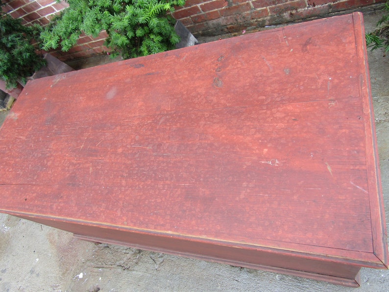 19th c Red paint decorated Pennsylvania blanket chest image 10
