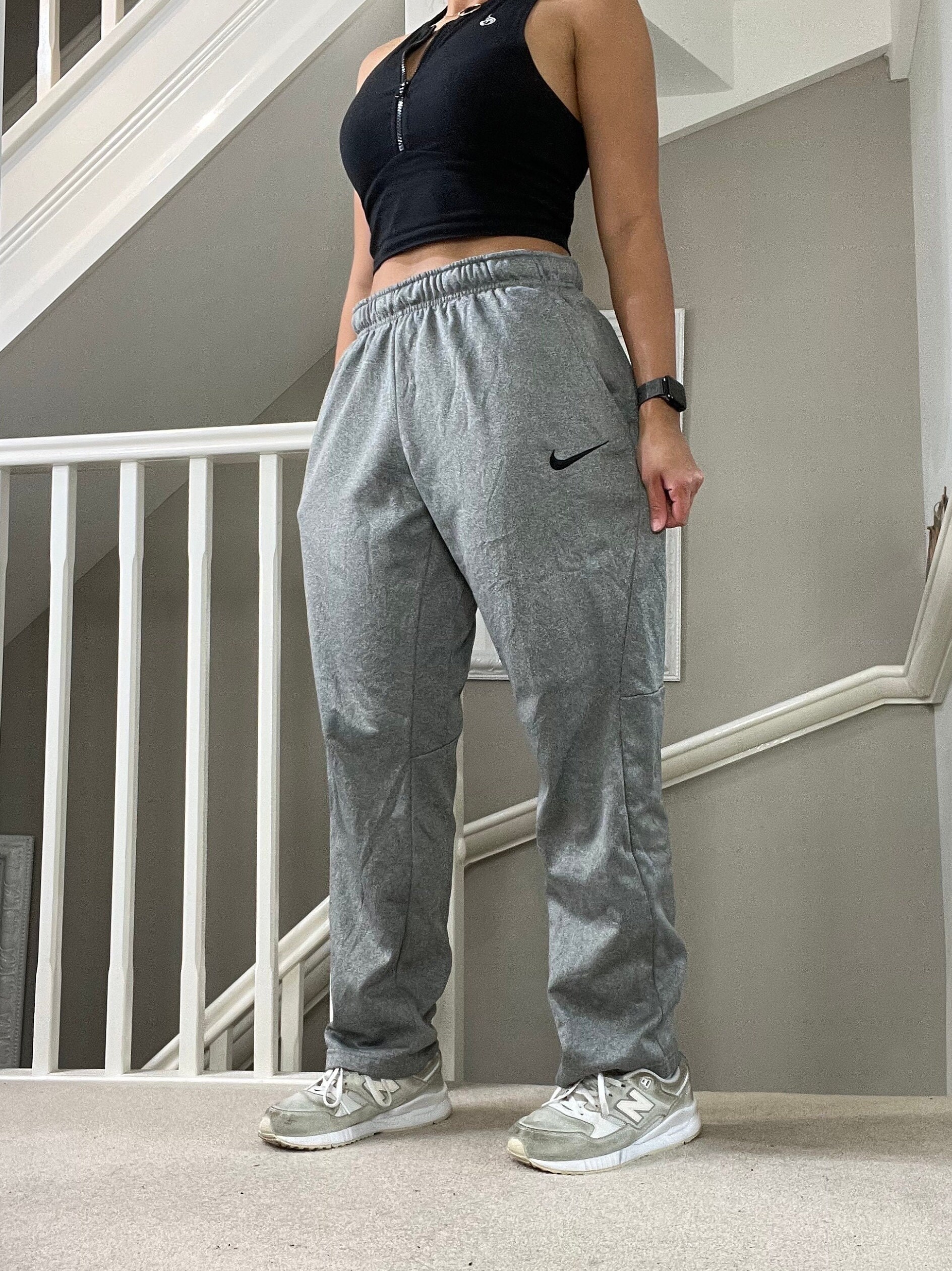 Baggy grey nike joggers new arrivals