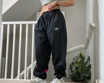 Puma Nylon Pants Black Baggy Fit Cuffed Leg Cotton lined Tracksuit Bottom Windbreaker Size XL / 37” unisex Rare Vintage 00s Black and White
