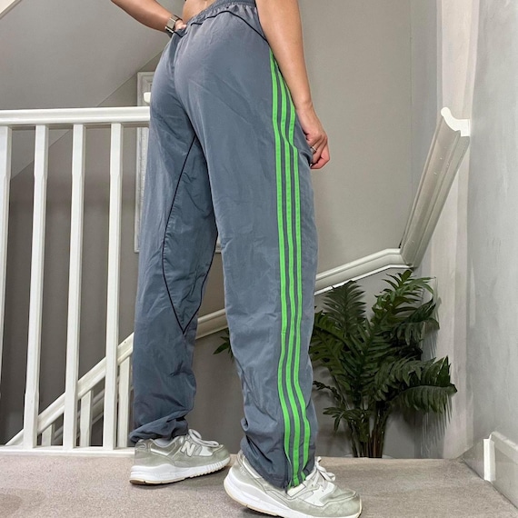 パンツ 00s archive adidas buggy track pants y2k Vintage 90s 00s Y2k ADIDAS Jogging Pants Tracksuit Bottoms