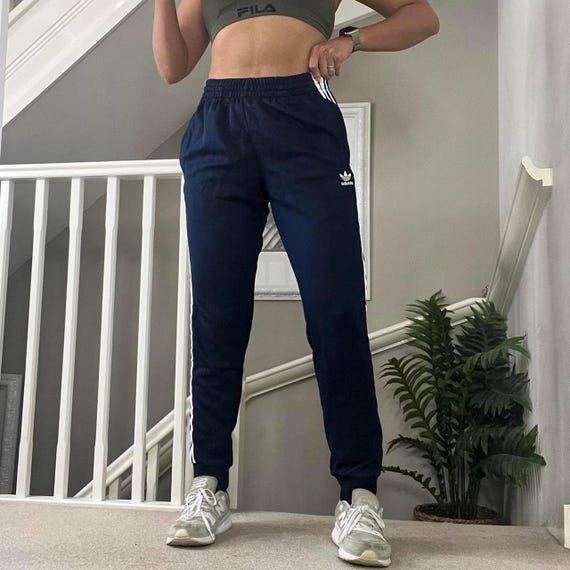 vintagejoggers 00s Adidas Originals Slim Fit Softshell Track Pants Tracksuit Bottom Blue White Colourway Size M Unisex Retro Vintage Rare Casual