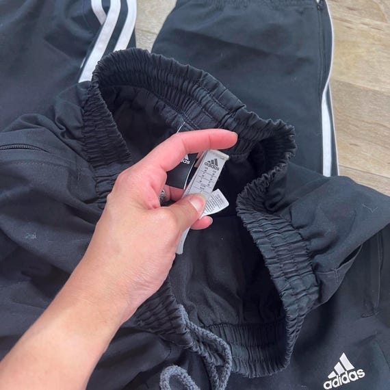 Old style adidas tracksuit bottoms hotsell